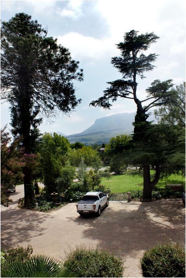 Shady Pines Guest House Harrismith Esterno foto